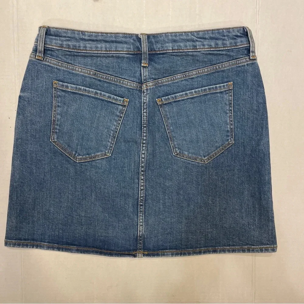 Old Navy Denim Jean Mini Skirt Size 8